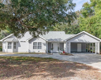 747 Spring Lake Drive, Destin