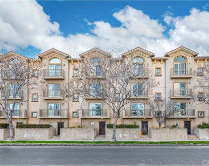 10803 Hesby Street Unit 104, North Hollywood