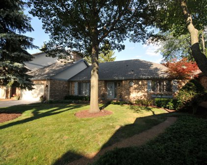 50 Country Club Drive, Bloomingdale