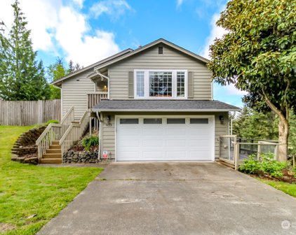 933 Holly Drive, Fircrest