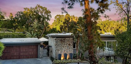 400 Mooresque Street, Pasadena