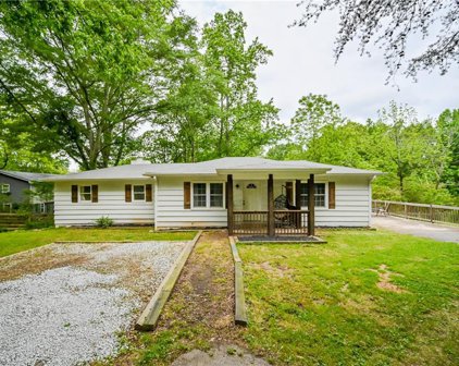 1147 Arbor Hill Road, Canton