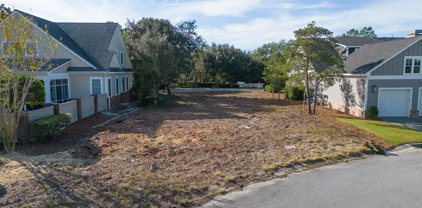 282 Champion Court, Destin
