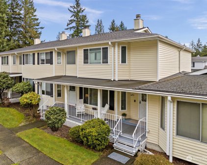 32711 1st Place S Unit #235, Federal Way