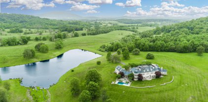 12410 Cove Ln, Hume
