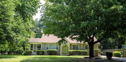 3319 Carver School Road, Winston Salem