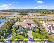 2863 Lake Ridge Ln, Weston image