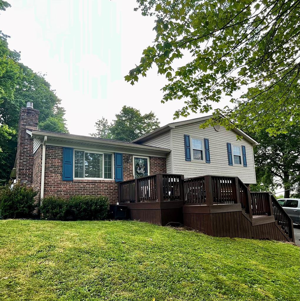 Real Estate For Sale Shady Spring WV MLS 84303 230 Briarwood Drive