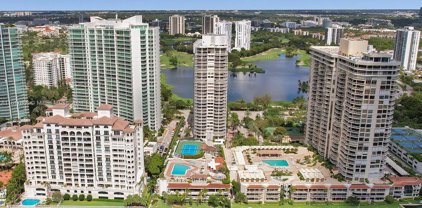 20185 E Country Club Dr Unit #1502, Aventura