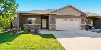 719 E 73rd St, Sioux Falls