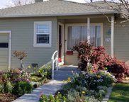 1724 York AVE, San Mateo image