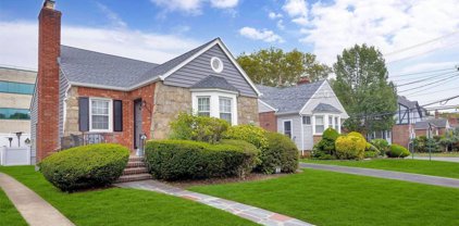 105 Olive Drive, Lynbrook