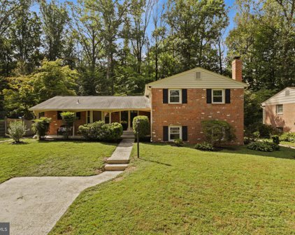 8939 Orange Hunt Ln, Annandale