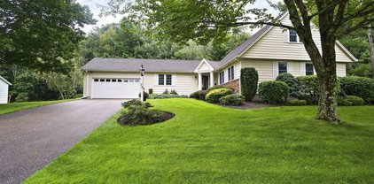 48 Lynnwood Ln, Worcester