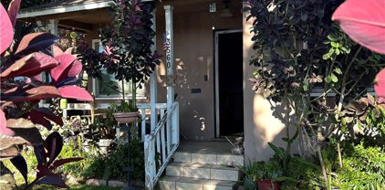 3560 Baltic Avenue, Long Beach