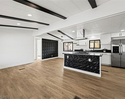 3520 Estes Park Drive, Las Vegas