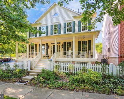 1371 Main St, Gaithersburg