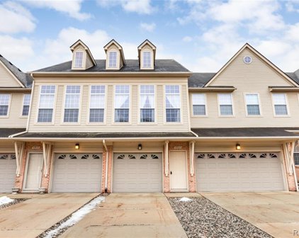 4902 Paladin Dr Unit 79, Shelby Twp