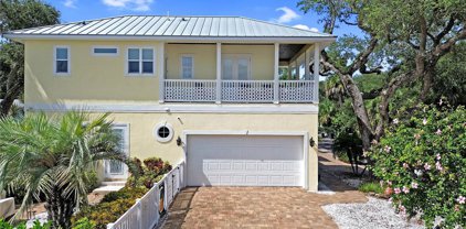 221 Columbus Avenue, New Smyrna Beach