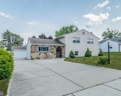 217 Foulke Ln, Springfield