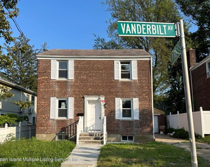 190 Vanderbilt Avenue, Staten Island