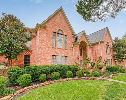 8811 W Rayford Road, Tomball