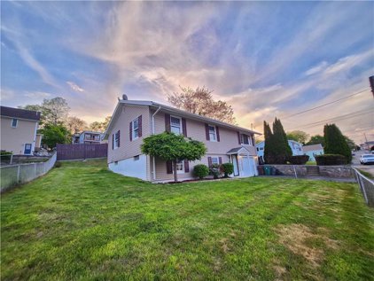 233 St Barnabe  Street, Woonsocket
