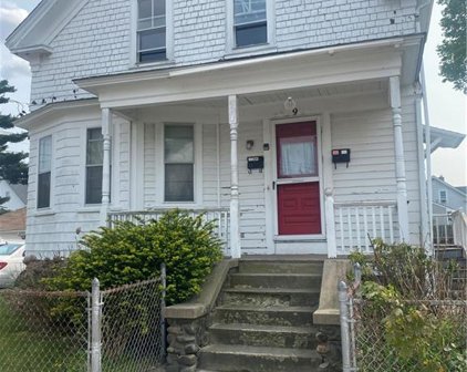 9 Russell  Avenue, East Providence