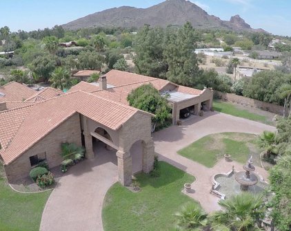 6723 E Lincoln Drive, Paradise Valley