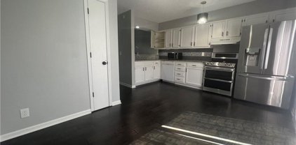 8316 Metcalf Avenue, Overland Park