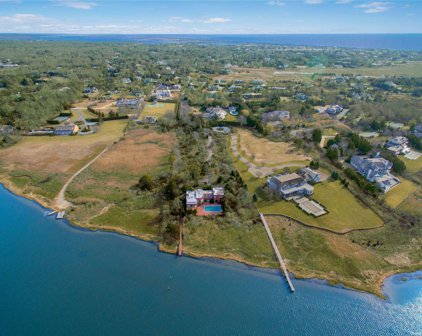 15 Wildwood Lane, Quogue
