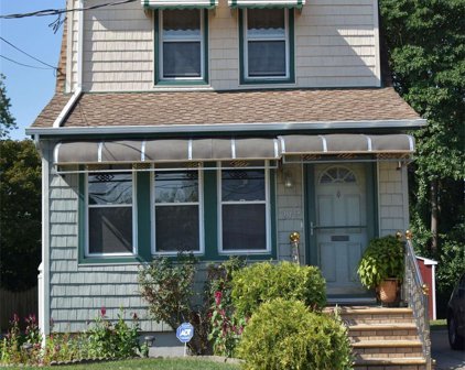 120-14 192nd Street, Jamaica