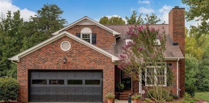 3 Mcallister Place, Greensboro