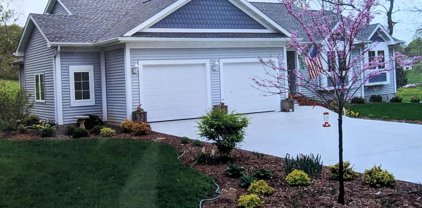 433 Lockwood, Lake Summerset