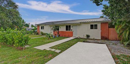 1001 Ne 110 St, Biscayne Park