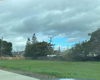 1698 D Street, Napa