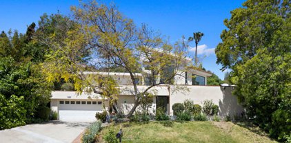 3607 Green Vista Drive, Encino