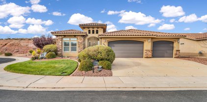 893 N Catalpa Dr, Washington