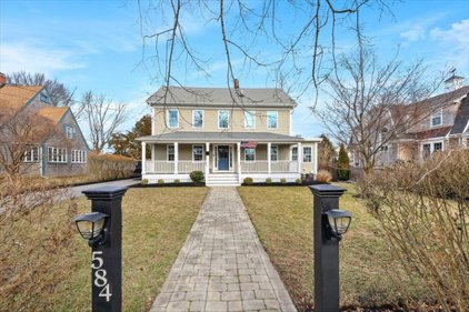 584 Hatherly Road, Scituate