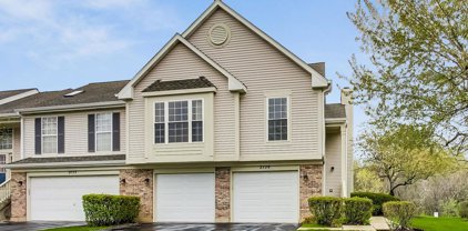 2729 S Embers Lane, Arlington Heights