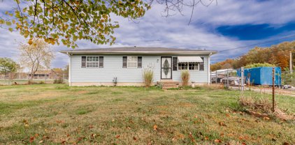 270 Sampsons Rd, Shepherdsville