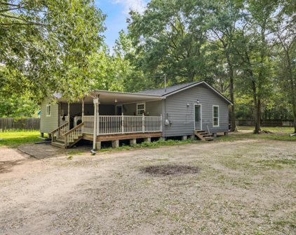 622 County Road 3188, Cleveland
