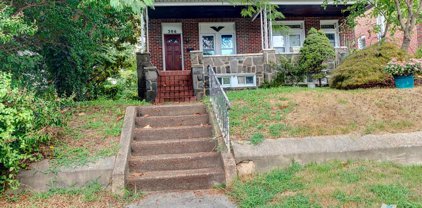 306 Washburn Ave, Brooklyn