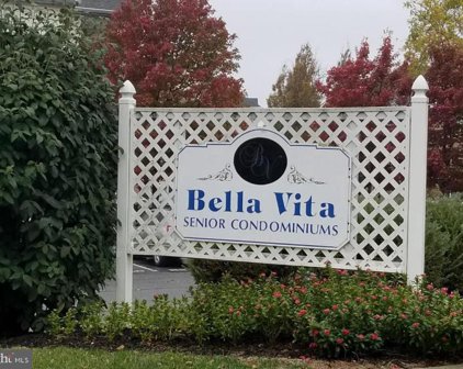32 Bella Vita Ct Unit #2B, Westminster