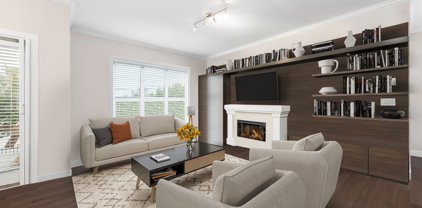 4689 52a Street Unit 201, Ladner