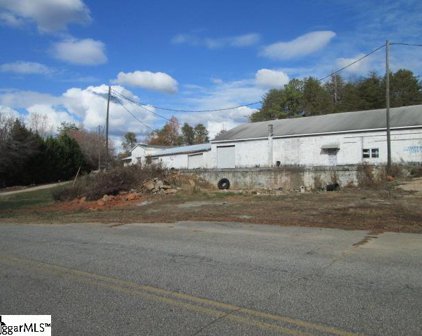 1445 Lenhardt Road, Easley
