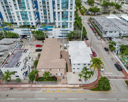 7611 Harding Ave, Miami Beach