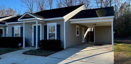 132 Karlie, Greenwood