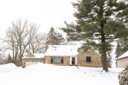 1850 County Road C2  W, Roseville image
