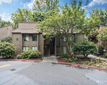 10013 NE 123rd Street Unit #F/A, Kirkland